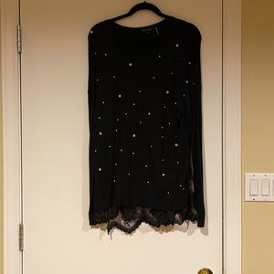 Block sweater with beautiful details